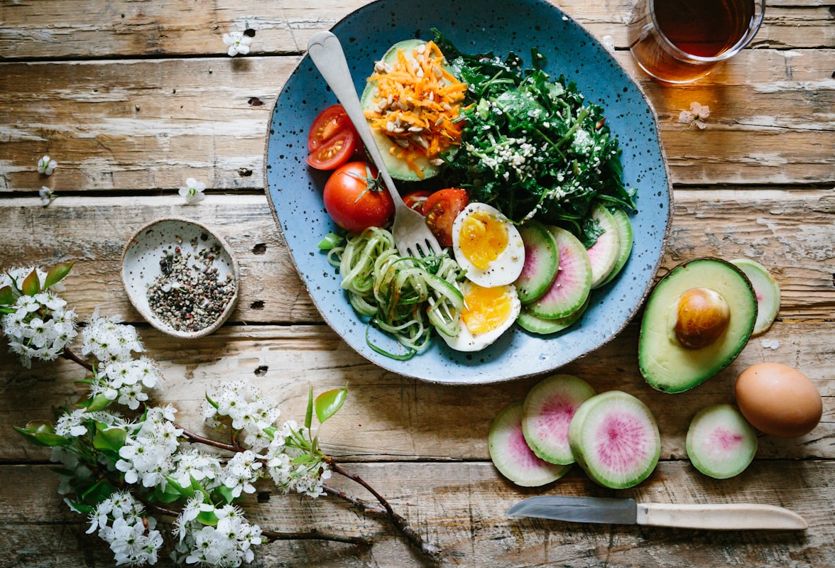 Nutritionist consultation with healthy food